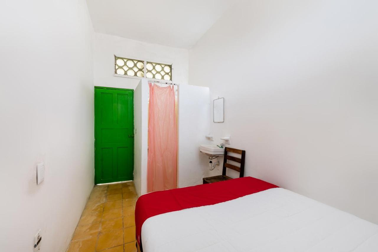 Oyo Hotel Las Palmas Cuyutlan มานซานิโญ ภายนอก รูปภาพ