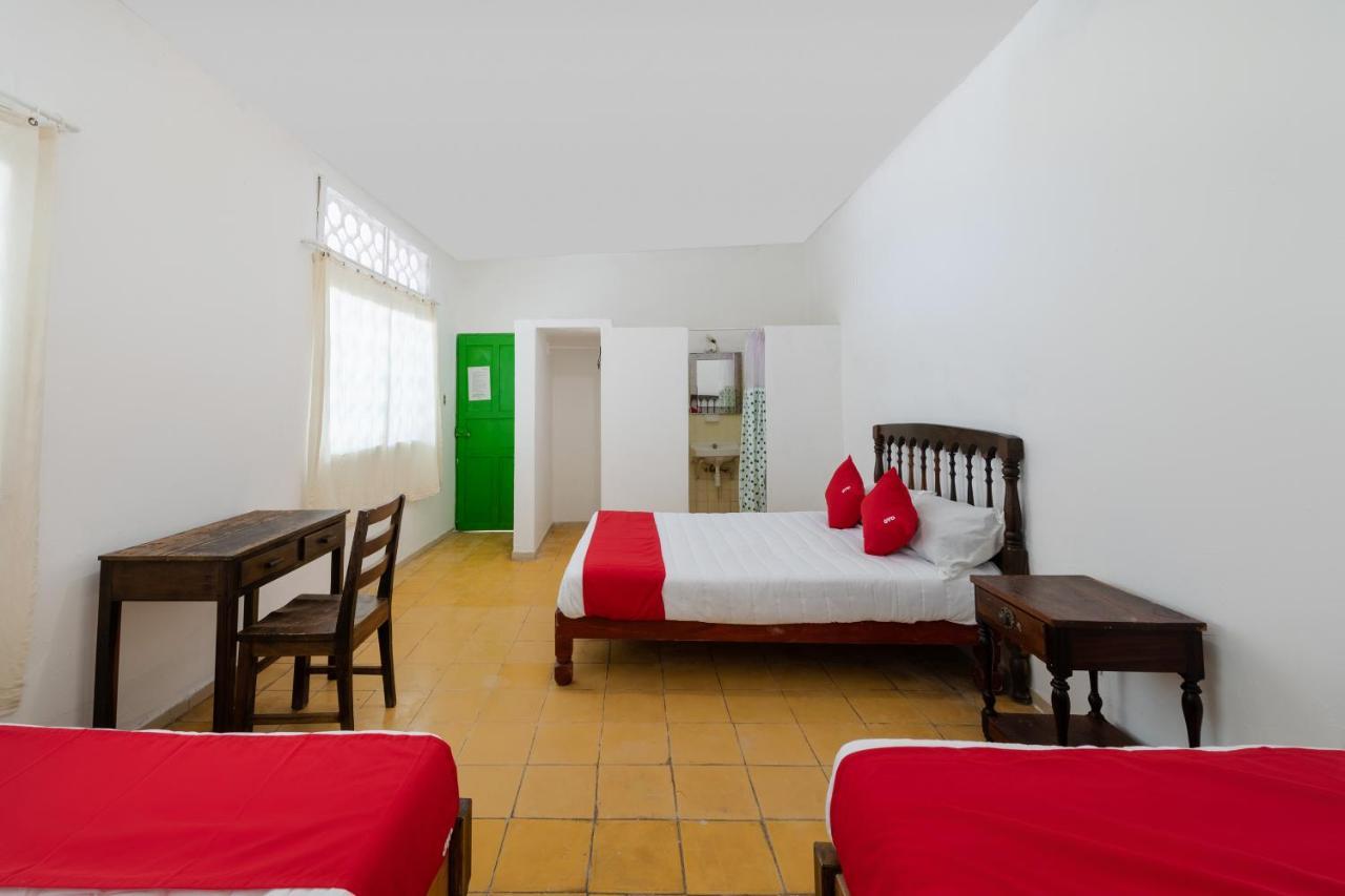 Oyo Hotel Las Palmas Cuyutlan มานซานิโญ ภายนอก รูปภาพ