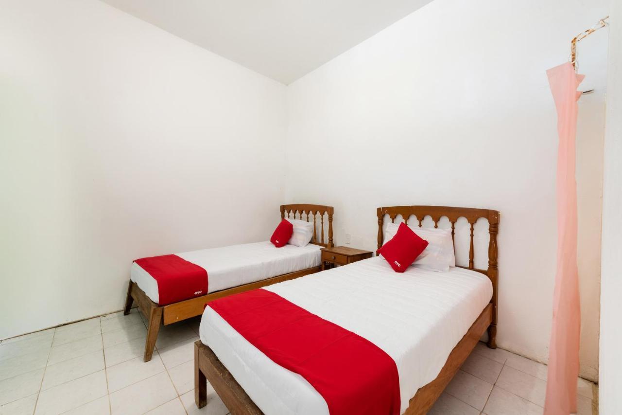 Oyo Hotel Las Palmas Cuyutlan มานซานิโญ ภายนอก รูปภาพ
