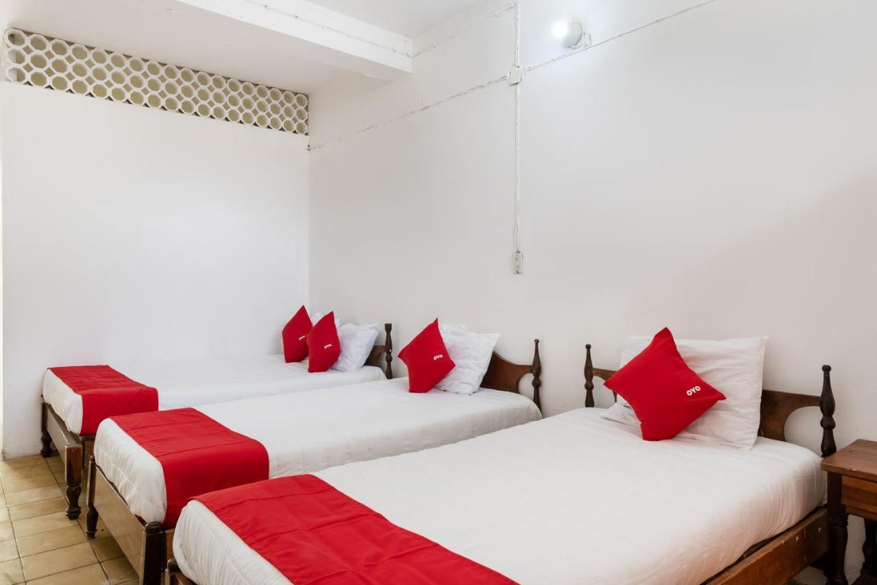 Oyo Hotel Las Palmas Cuyutlan มานซานิโญ ภายนอก รูปภาพ